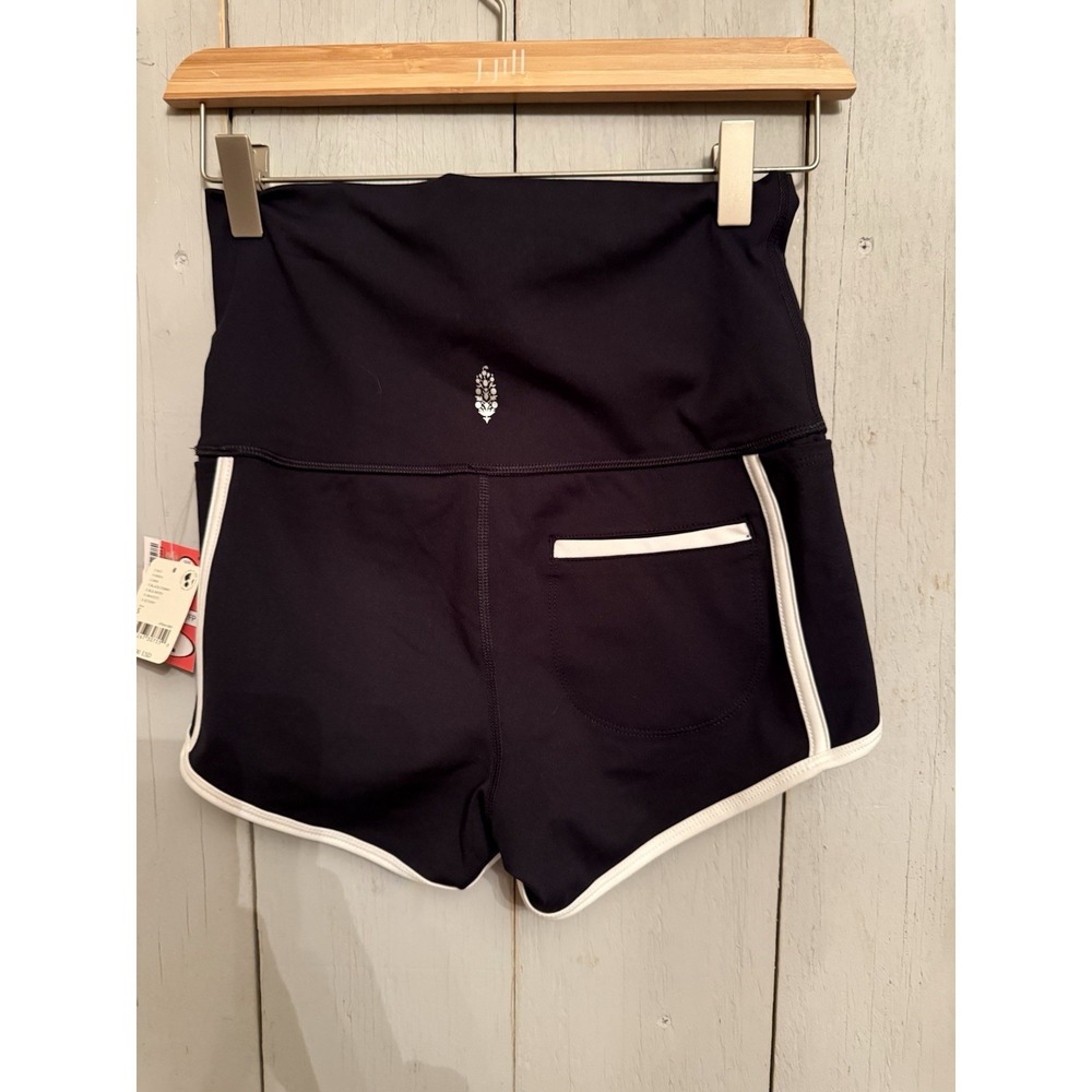 Free People FP Movement S Shorts Island Time Ultra High Rise Black Stretch NEW - Picture 4 of 5